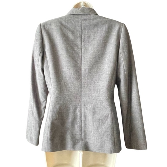 Tahari Arthur Levine Double Breasted Blazer Size 4 Grey Lightweight Career Work - Picture 3 of 12